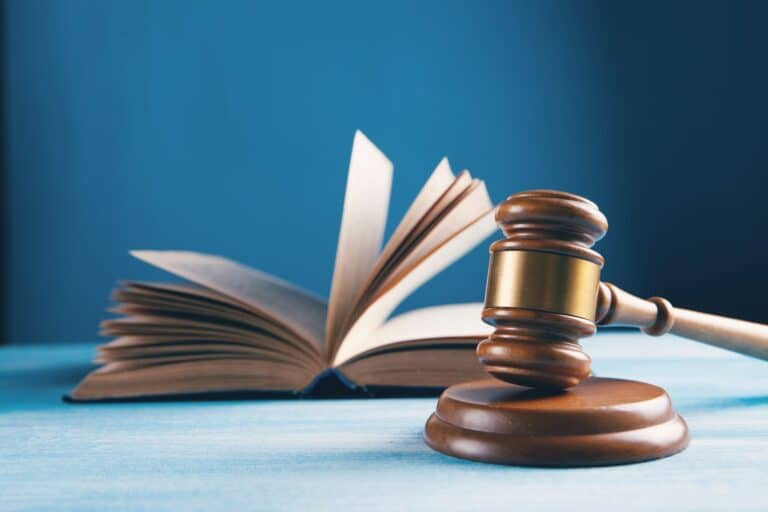 Procédure judiciaire d’une action en contrefaçon
