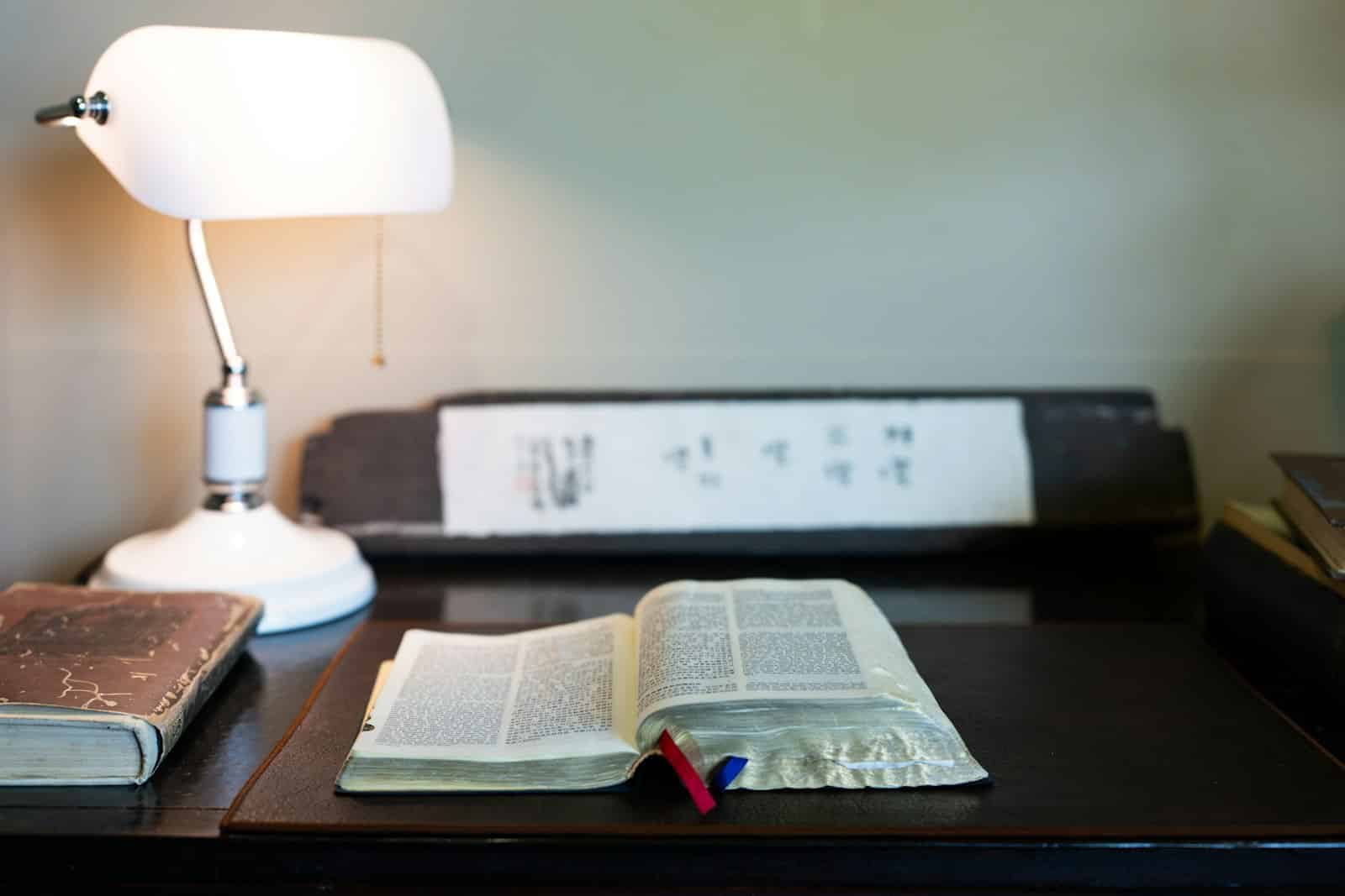 S’informer sur le droit avant de consulter un avocat