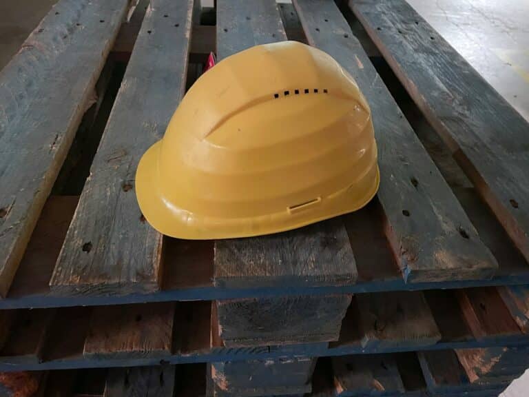 Casque de sécurité, obligation de sécurité de l’employeur